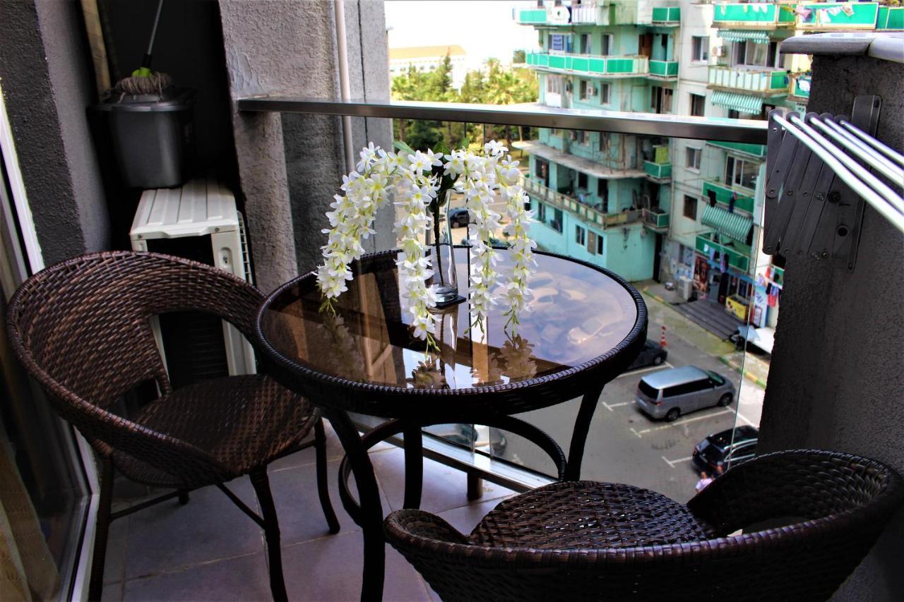 Orbi Lux Apartment Batumi Eksteriør bilde